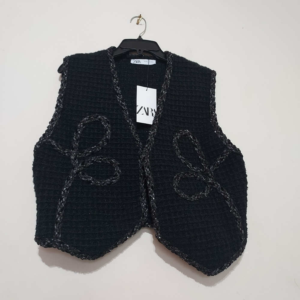 Zara Black Textured Metallic Thread Knit Vest Sz-XL